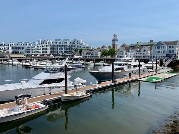 1001 Marina Dr 213, Quincy MA 02171