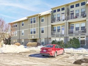 3 Harvest Drive 106, North Andover MA 01845