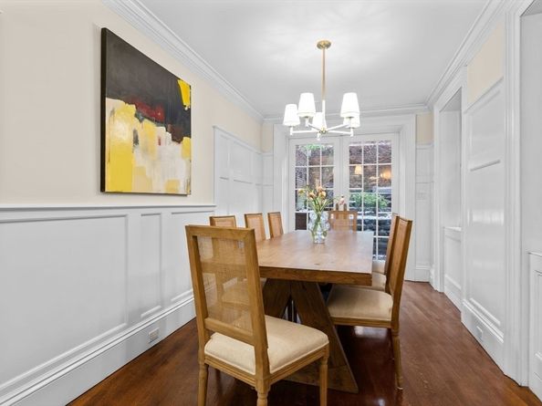 15 W Cedar St, Boston MA 02108