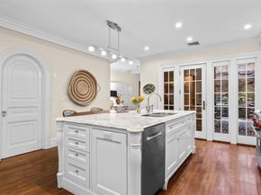 15 W Cedar St, Boston MA 02108