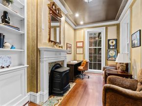 15 W Cedar St, Boston MA 02108