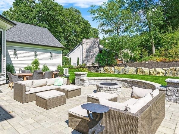 54 Johnson Road, Winchester MA 01890