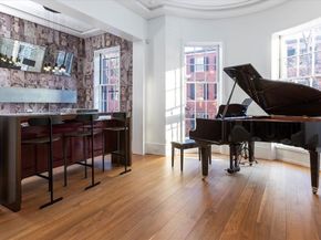 21 Chestnut St, Boston MA 02108