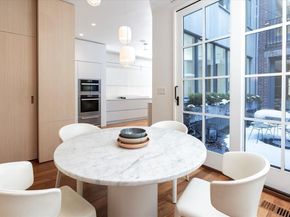 21 Chestnut St, Boston MA 02108