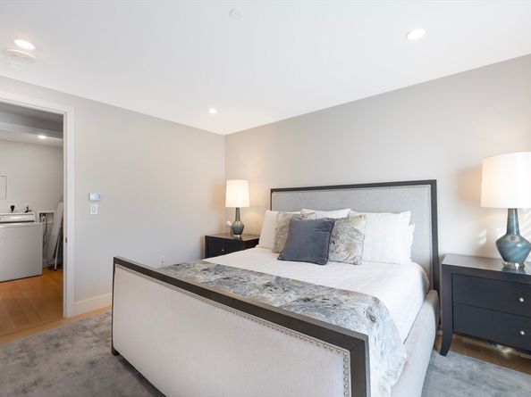 1 Huntington Ave 903, Boston MA 02116