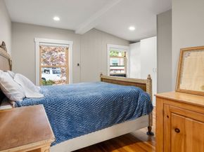 11 Brockton Ave, Carver MA 02330