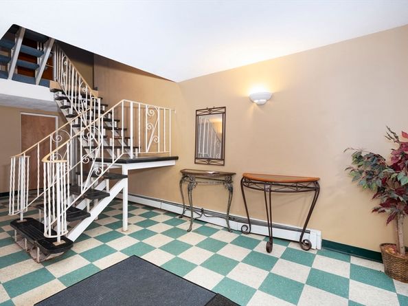 426 Pleasant St 17, Malden MA 02148