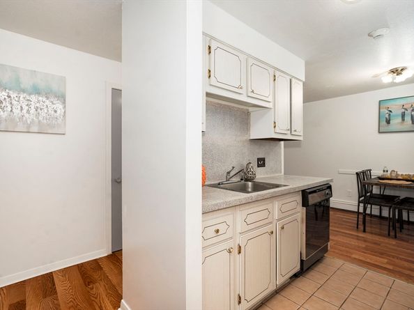 426 Pleasant St 17, Malden MA 02148