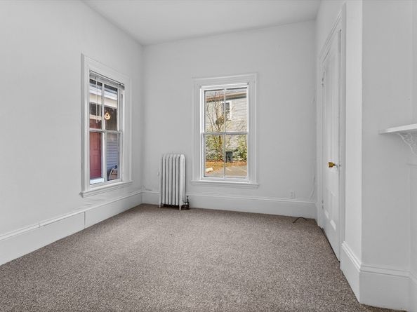 129-131 Main St, Acton MA 01720