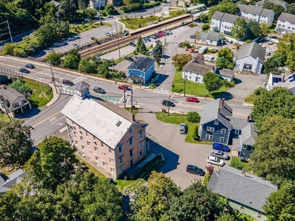129-131 Main St, Acton MA 01720