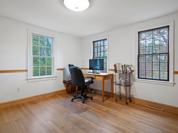 62 Teakettle Ln, Duxbury MA 02332