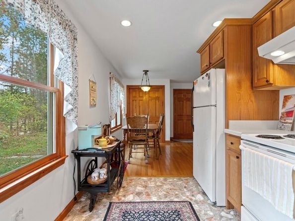 62 Teakettle Ln, Duxbury MA 02332