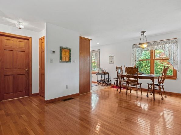 62 Teakettle Ln, Duxbury MA 02332