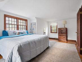 62 Teakettle Ln, Duxbury MA 02332