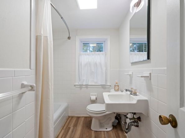62 Teakettle Ln, Duxbury MA 02332