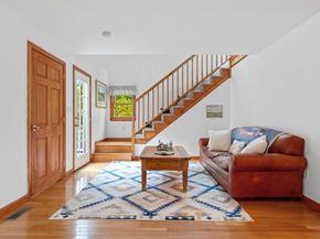 62 Teakettle Ln, Duxbury MA 02332