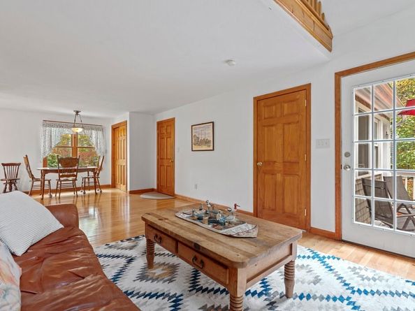 62 Teakettle Ln, Duxbury MA 02332