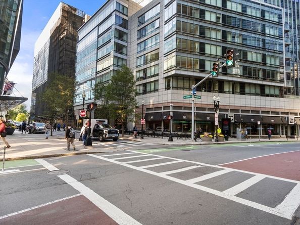 1 Avery St 29A, Boston MA 02111