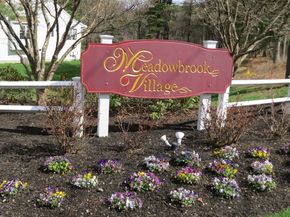 19 Brook Lane 19, Berlin MA 01503