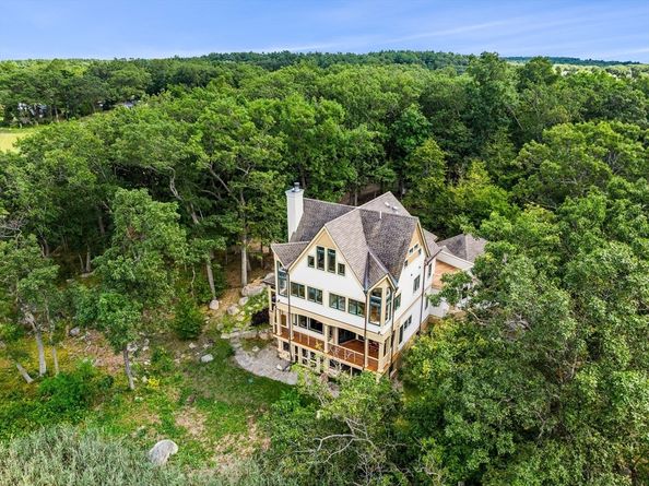 51 Lebaron Road, Essex MA 01929