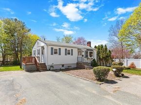 221 Anawan St, Brockton MA 02302