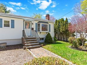 221 Anawan St, Brockton MA 02302