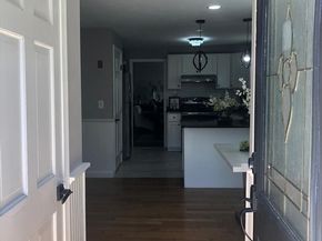 219 Fernwood Dr, Gardner MA 01440