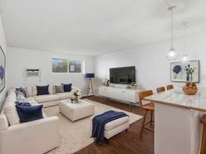 1000 Governors Dr 4, Winthrop MA 02152
