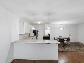 1000 Governors Dr 4, Winthrop MA 02152