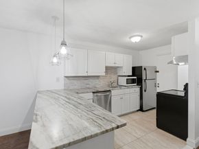 1000 Governors Dr 4, Winthrop MA 02152