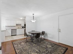 1000 Governors Dr 4, Winthrop MA 02152