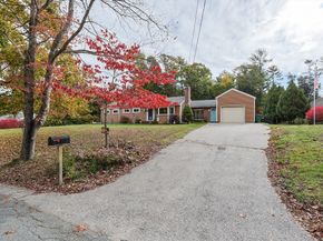 26 Pierce Drive, Pembroke MA 02359