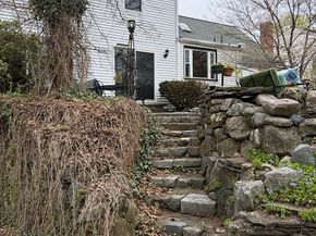 8 Wellington Lane Ave, Lexington MA 02421