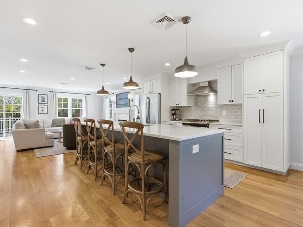 119 Salem Street 119, Reading MA 01867