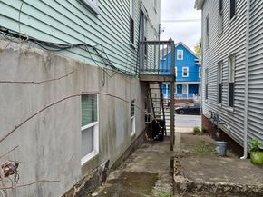 149 Washington St, Peabody MA 01960