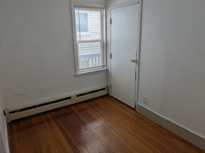 149 Washington St, Peabody MA 01960
