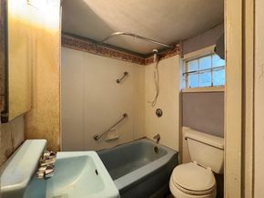 445 Western Ave, Gloucester MA 01930