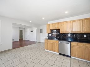 117 Quincy St 2, Quincy MA 02169