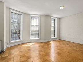 21 Bowdoin 2C, Boston MA 02114