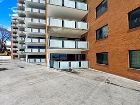 300 Lynn Shore Dr 203, Lynn MA 01902