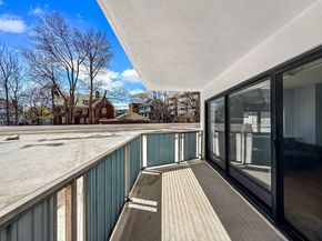 300 Lynn Shore Dr 203, Lynn MA 01902