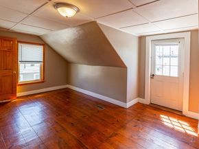 406-408 Court St, Plymouth MA 02360