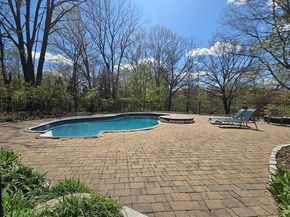 14 South St, Grafton MA 01519
