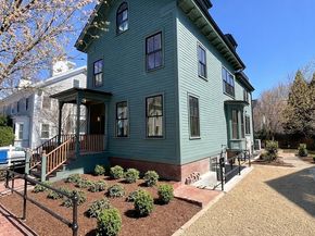 18 Clinton Street Front, Cambridge MA 02139