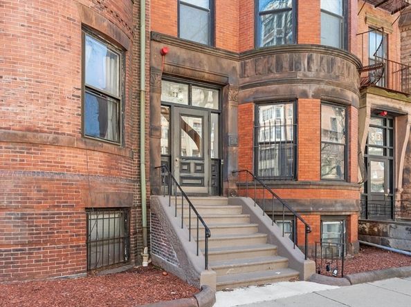 511 Beacon St 8, Boston MA 02215