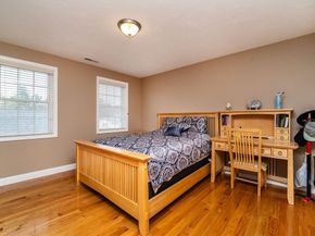 28 Woodlawn Ave, Billerica MA 01821