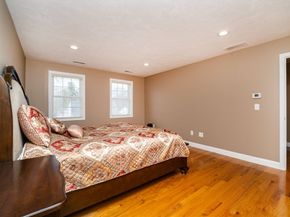 28 Woodlawn Ave, Billerica MA 01821