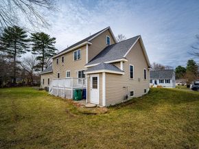 28 Woodlawn Ave, Billerica MA 01821