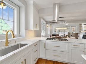 9 Adams Lane 9, Sherborn MA 01770