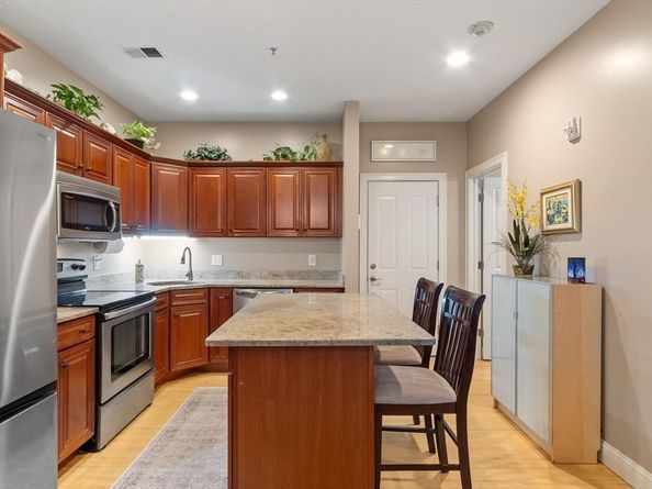 32C Rockway Ave 4, Weymouth MA 02188